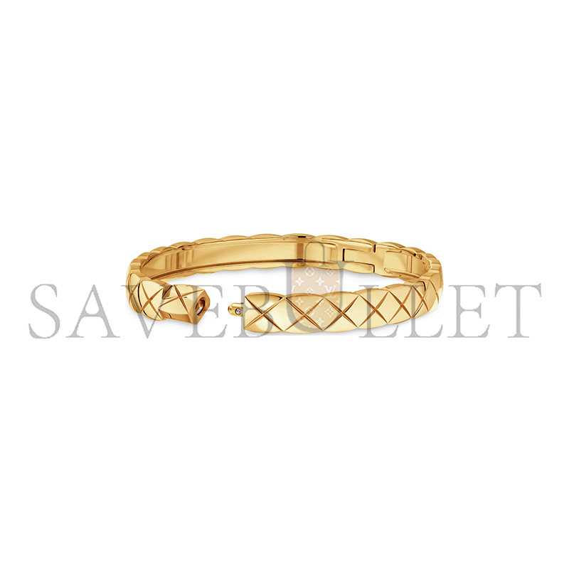 Ch*el coco crush braceletquilted motif, 18k yellow gold j13221